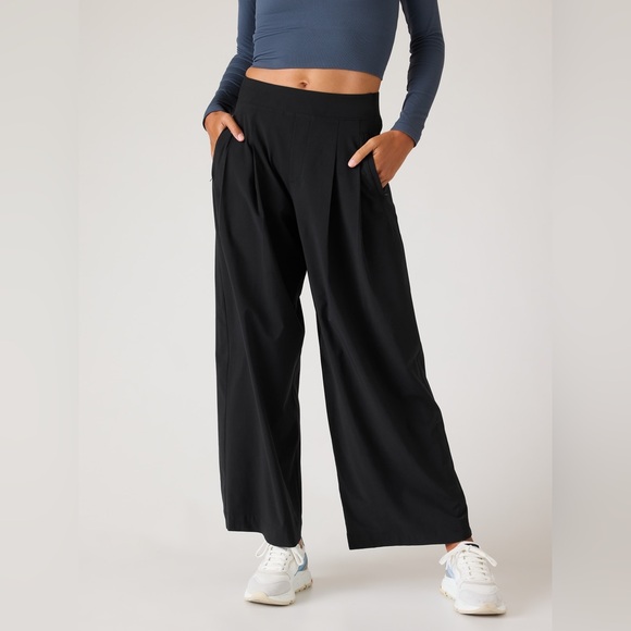 Athleta Brooklyn Wide Leg Crop Pants Black - Picture 2 of 13